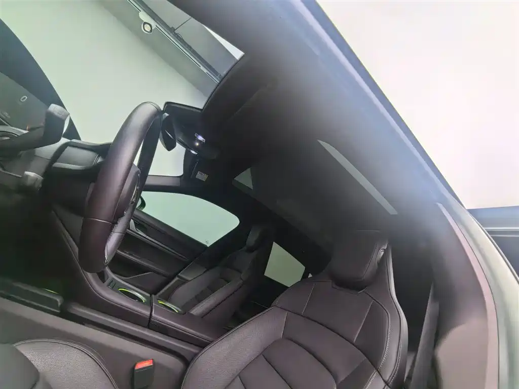 Porsche Taycan 2022 Taycan 4 Cross Turismo фото 21