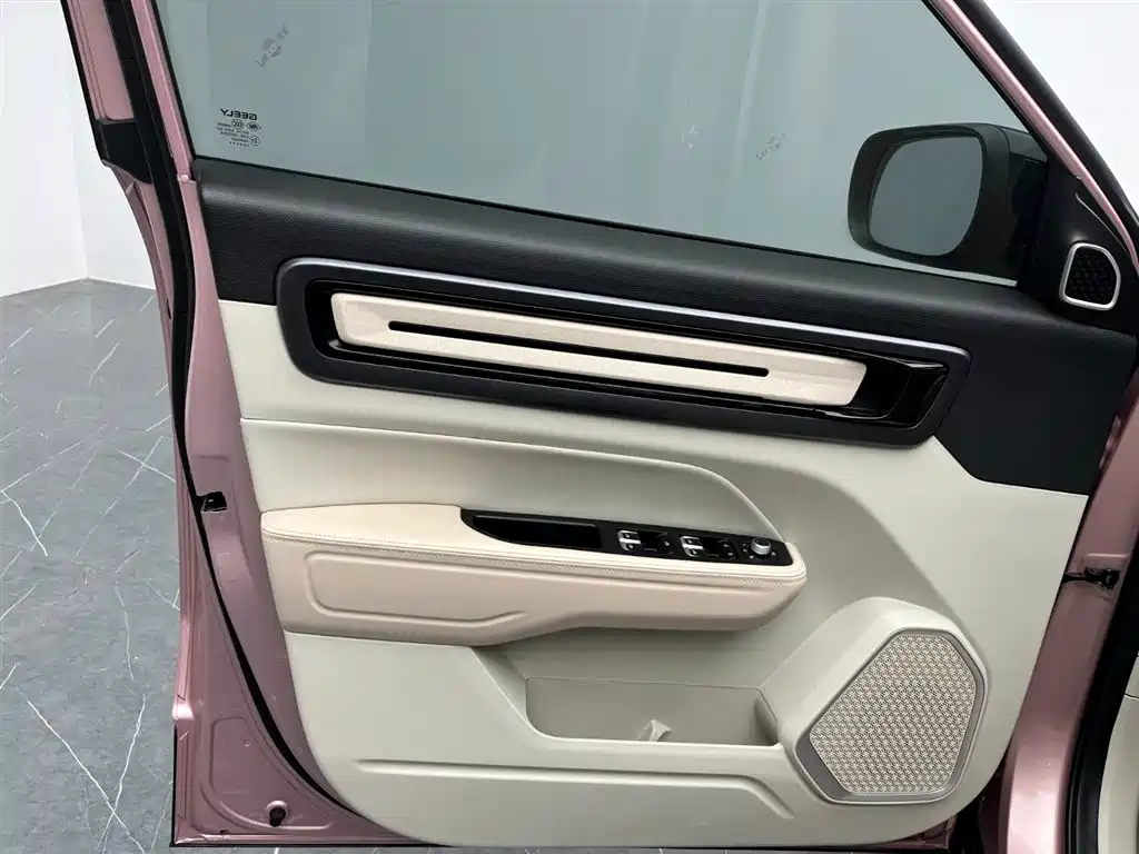 GEELY AUTOMOBILE GEELY ICON