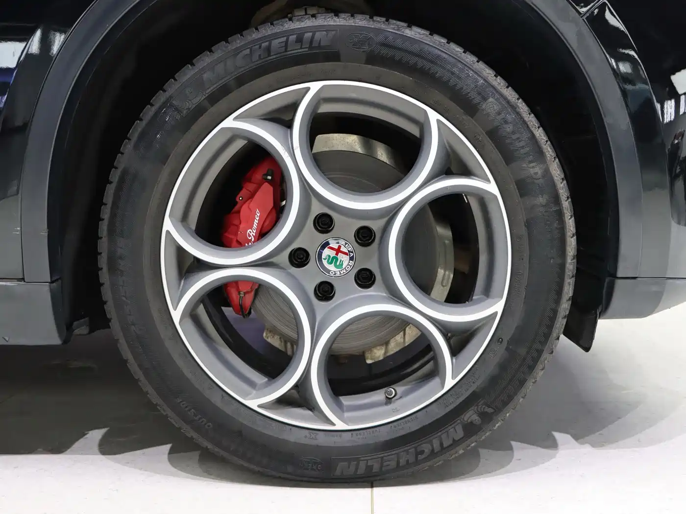 Alfa Romeo Stelvio 2020 2020 2.0T 280HP Luxury Edition