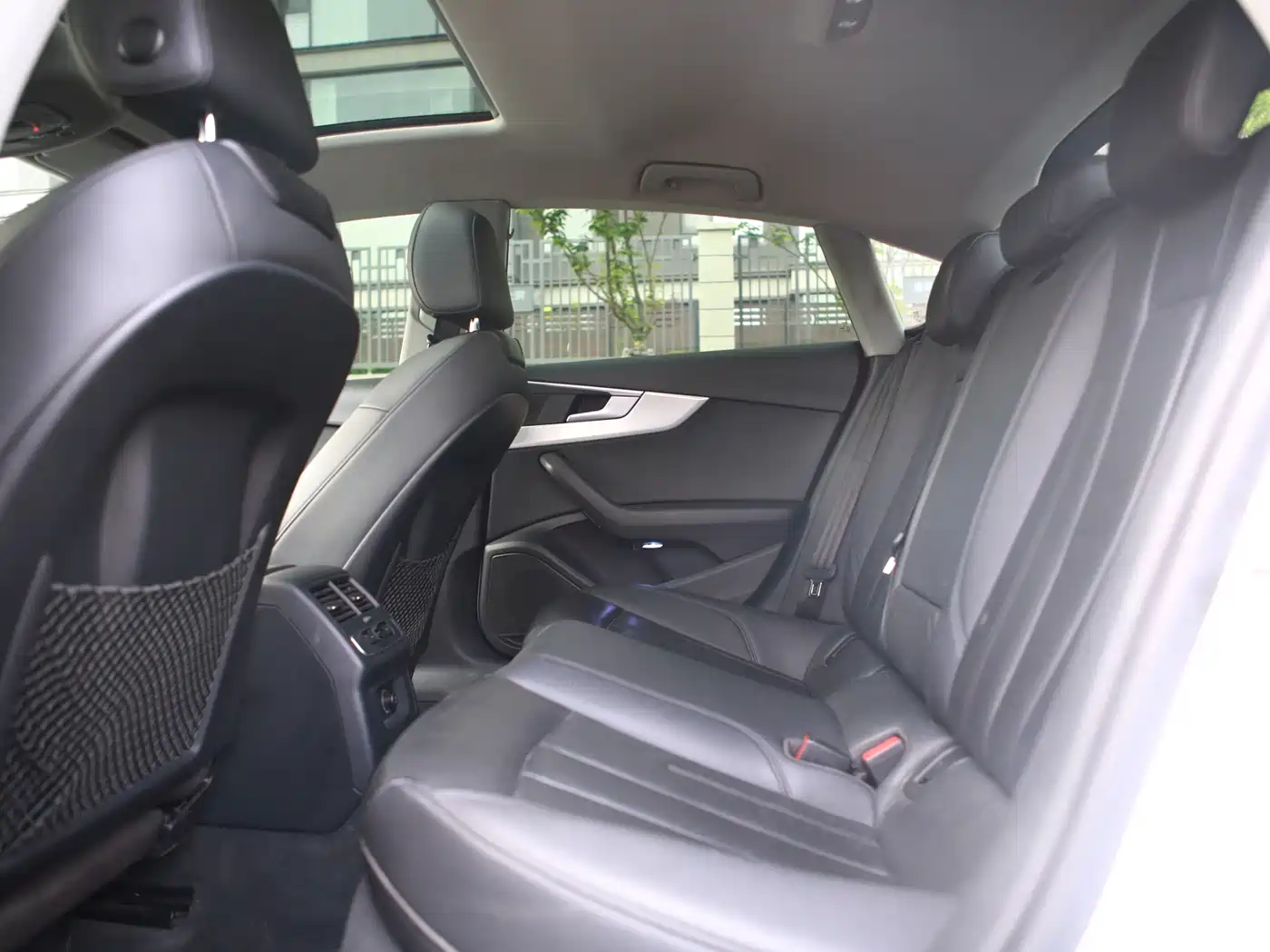 Audi A5 (Import) 2019 Sportback 40 TFSI Fashion фото 8