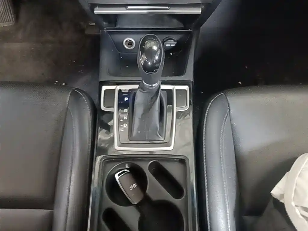 Hyundai Mistra 2014 1.8L Auto Smart GLS фото 14