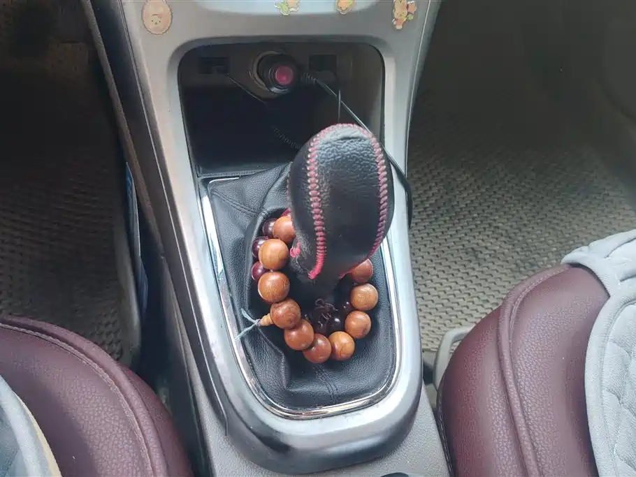 Buick Excelle 2013 Model GT 1.6L Manual Progressive фото 16
