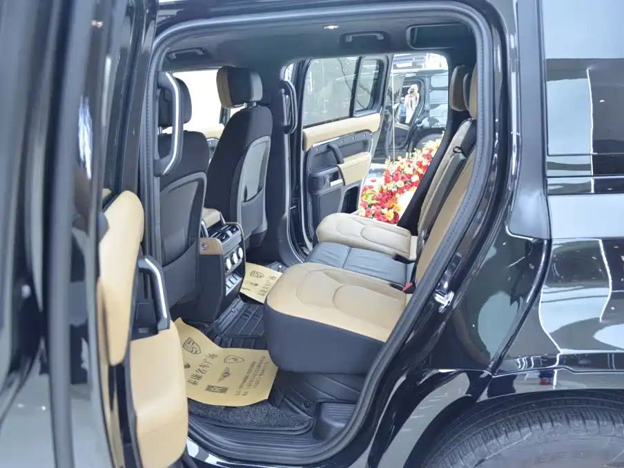 2026 Land Rover Defender