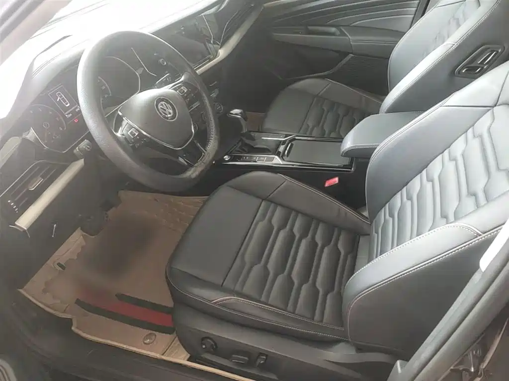 Volkswagen Passat 2019 330TSI Elite Version China VI фото 15