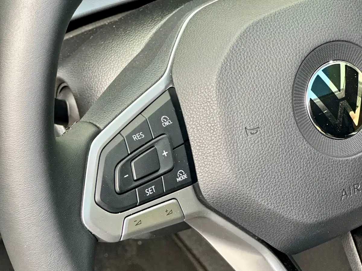 Volkswagen Golf 2026 300TSI Pro фото 24