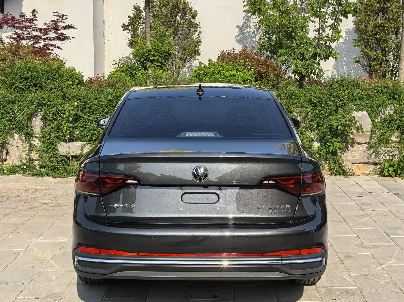 Volkswagen Sagitar 2024 300TSI DSG Flying Edition фото 5