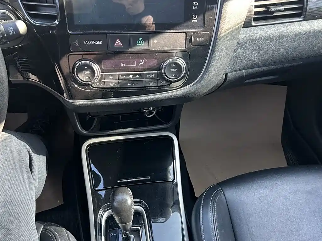 Mitsubishi Outlander 2019 2.0L 2WD Enjoy Edition 5-seater China V фото 16