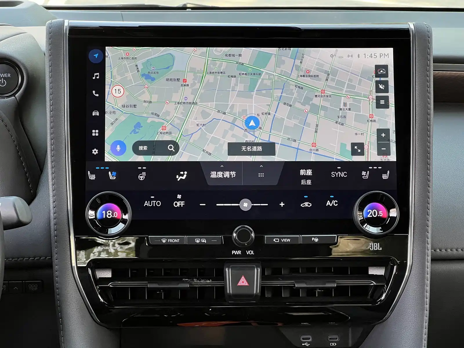 Фото 24 - Toyota Vellfire