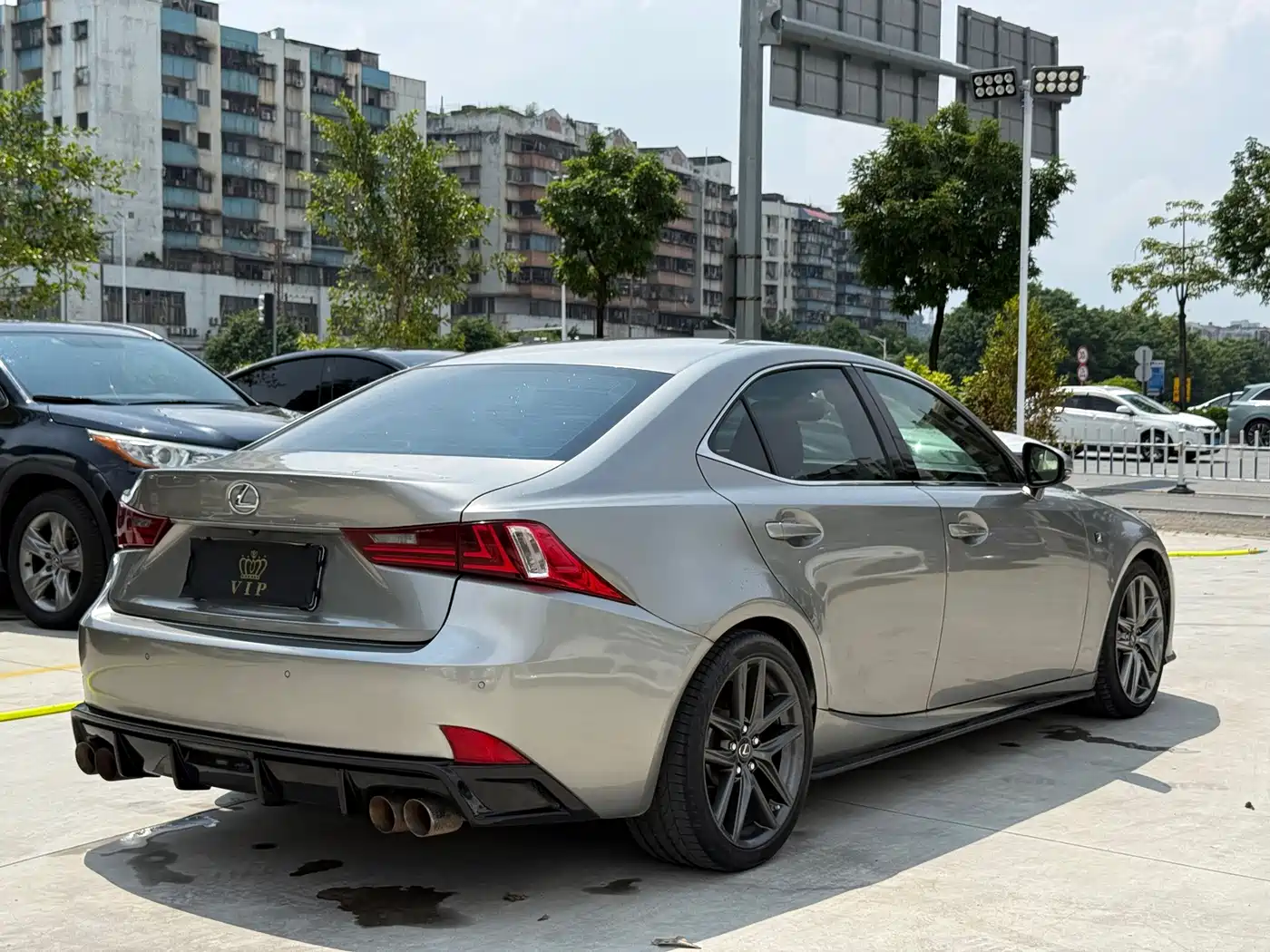 Lexus IS 2017 2015 200t F SPORT
