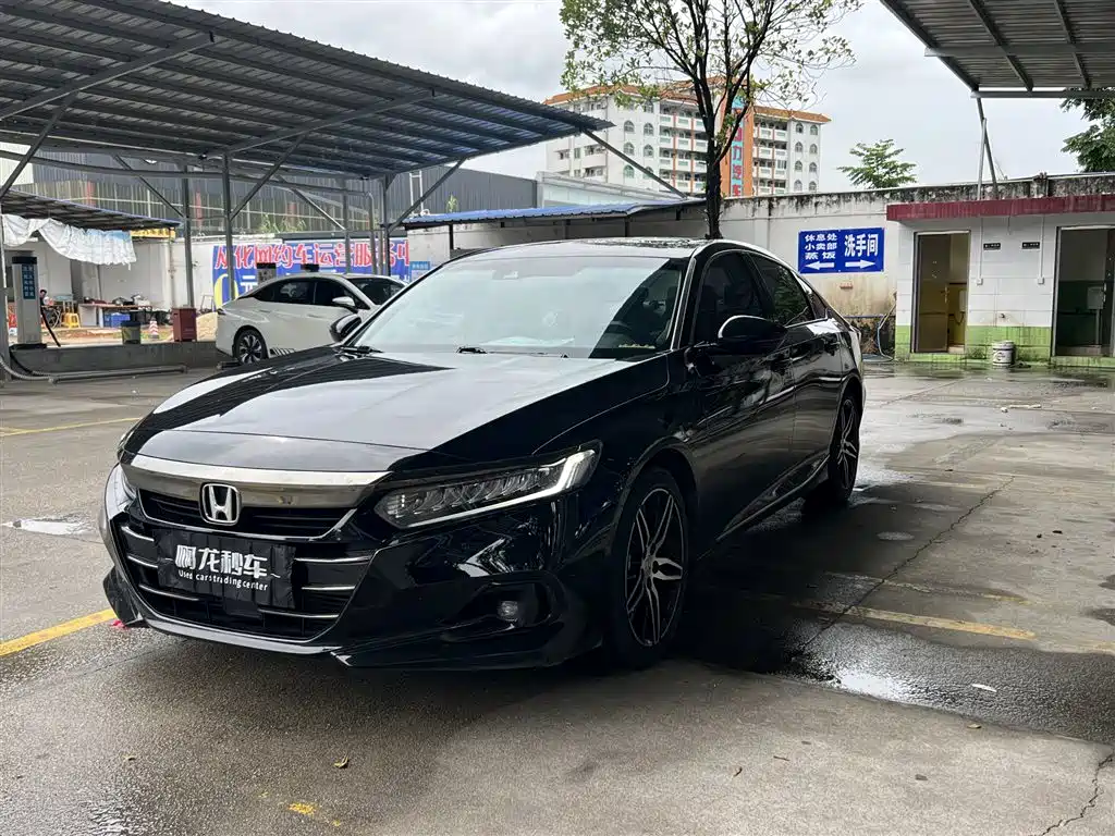 Honda Accord 2022 260TURBO Phantom Night Premium