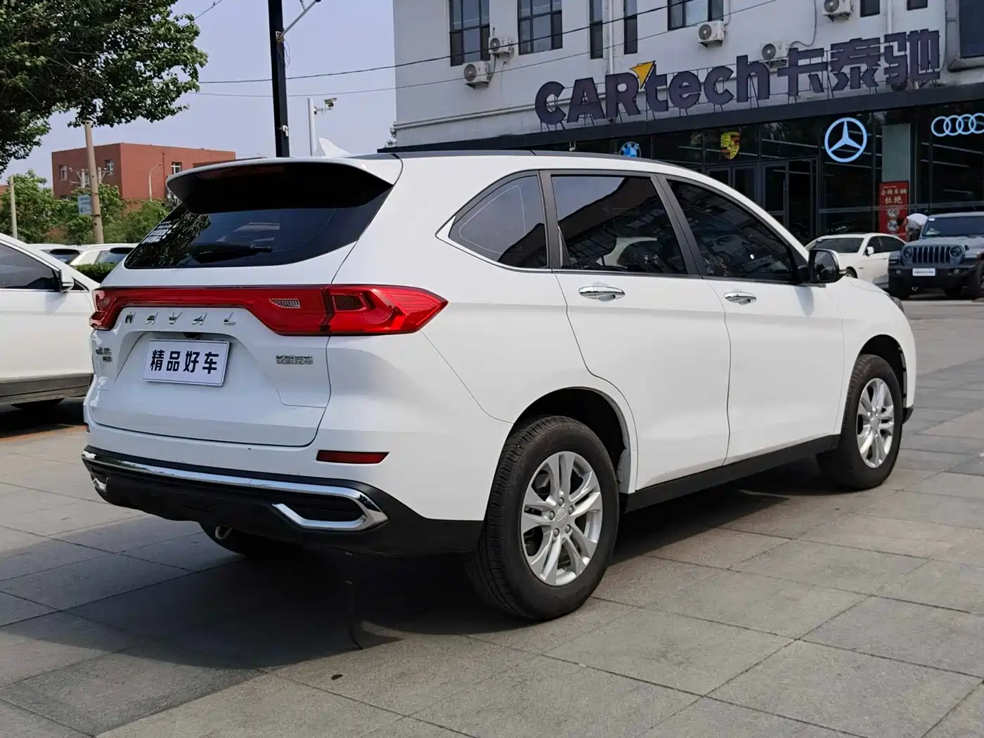 Haval M6 2023 PLUS 1.5T DCT Elite Smart Connect фото 6