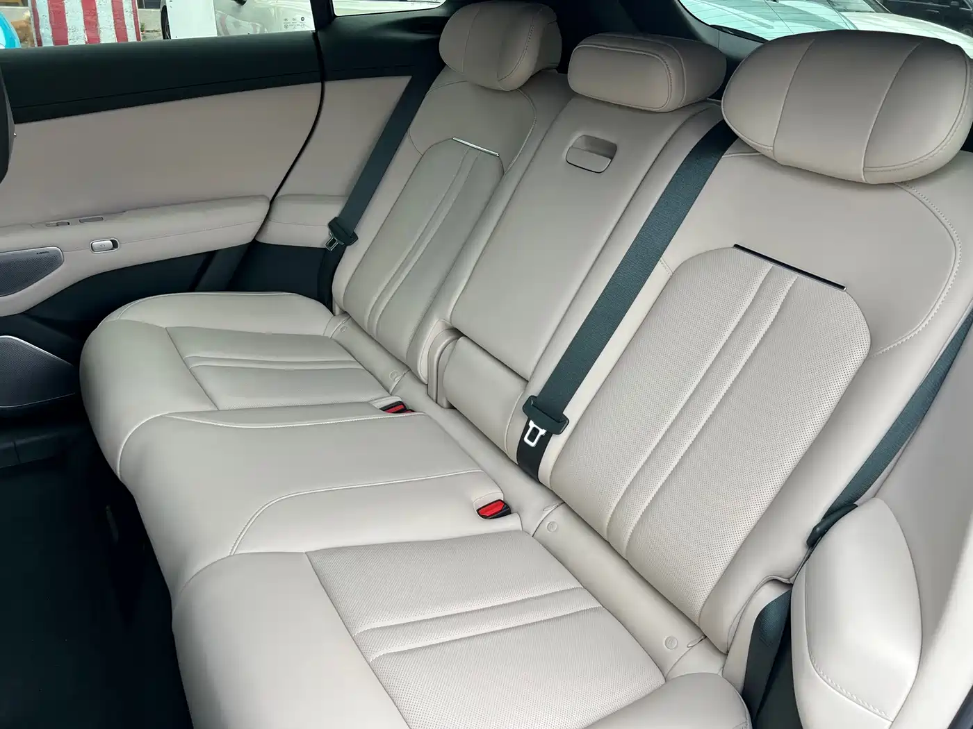 XIAOMI CAR XIAOMI YU7