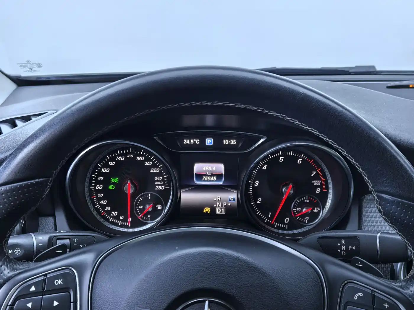 Mercedes-Benz GLA 2017 GLA 200 Dynamic фото 18