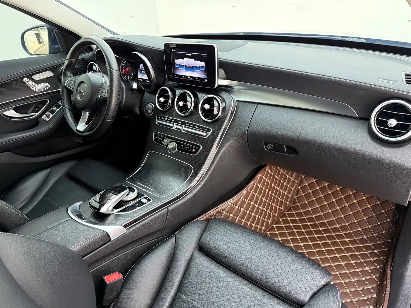 Mercedes-Benz C-Class 2018 C 200 L Sport Edition фото 15