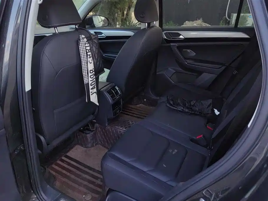 Volkswagen Tayron 2021 330TSI 2WD Luxury Smart Connect Edition фото 11