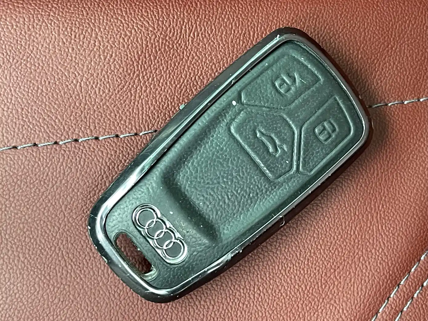 Audi Q5L 2024 Model 40 TFSI Luxury Dynamic фото 14