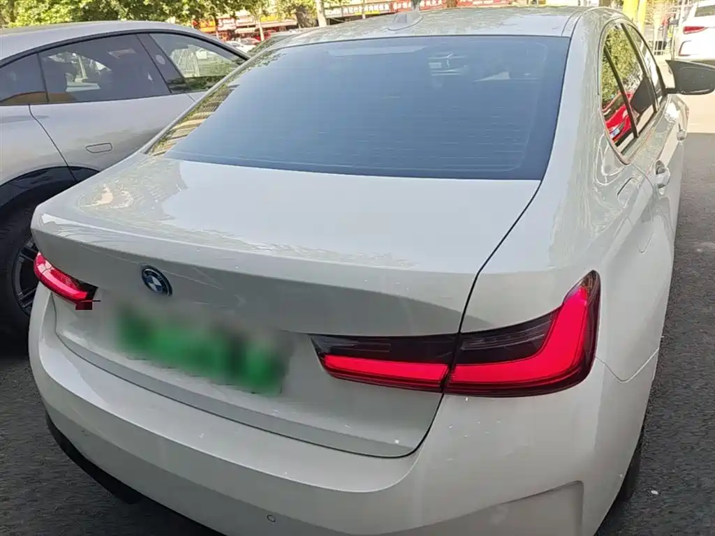 BMW i3 2024 eDrive 40 L Shadow Night Package фото 6