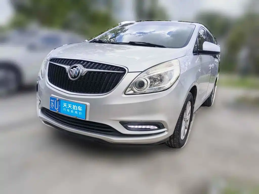 Фото 1 - Buick GL8