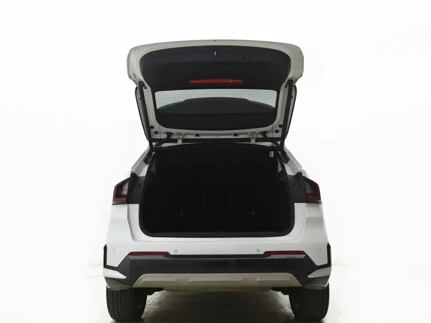 BMW X1 2023 sDrive20Li X Design Package фото 8