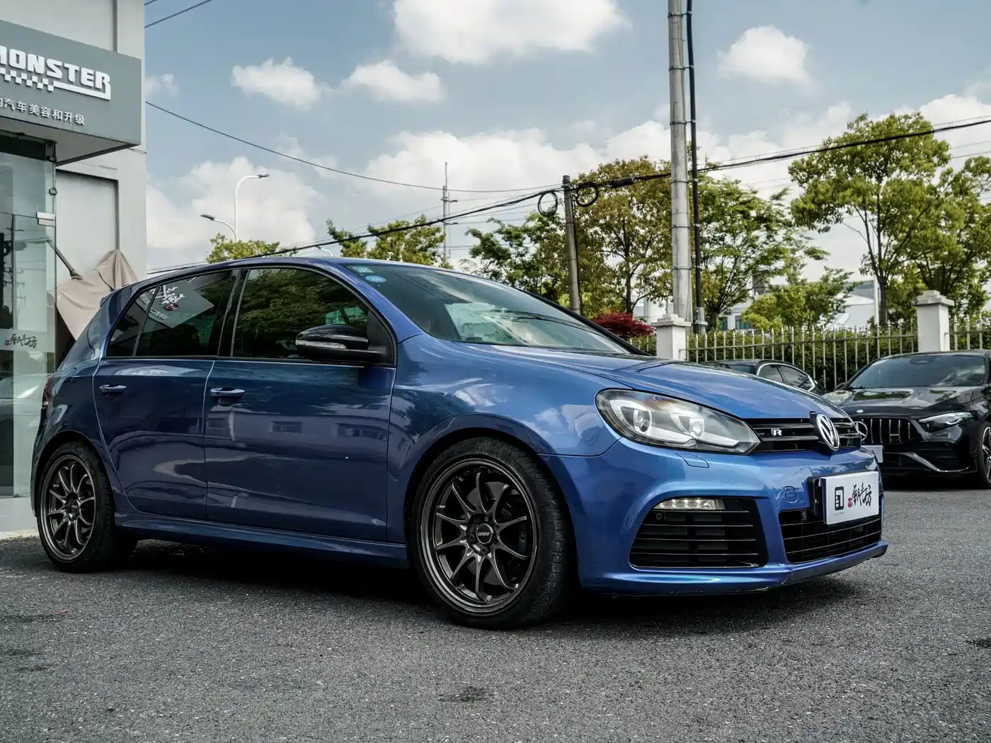 Volkswagen Golf (Import) 2011 2.0TSI R фото 8