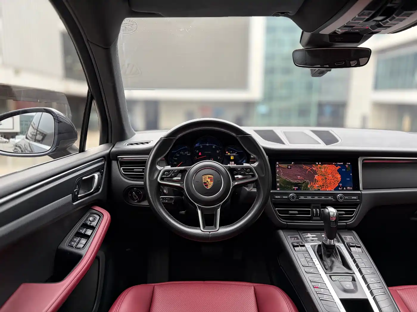 Porsche Macan 2018 Macan 2.0T фото 13