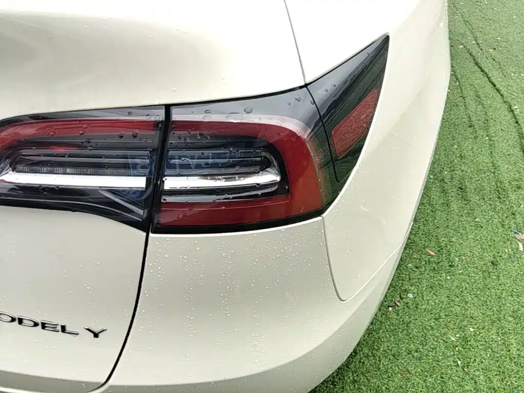 Tesla Model Y 2021 2021 Standard Range Rear-Wheel Drive