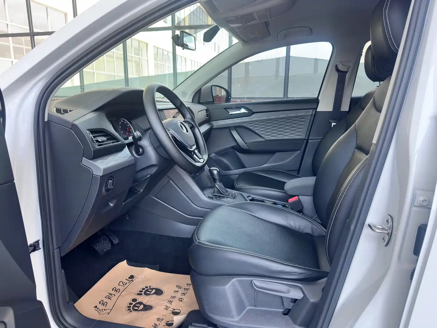 Volkswagen Tharu 2021 Model 280TSI 2WD Trend Edition фото 6