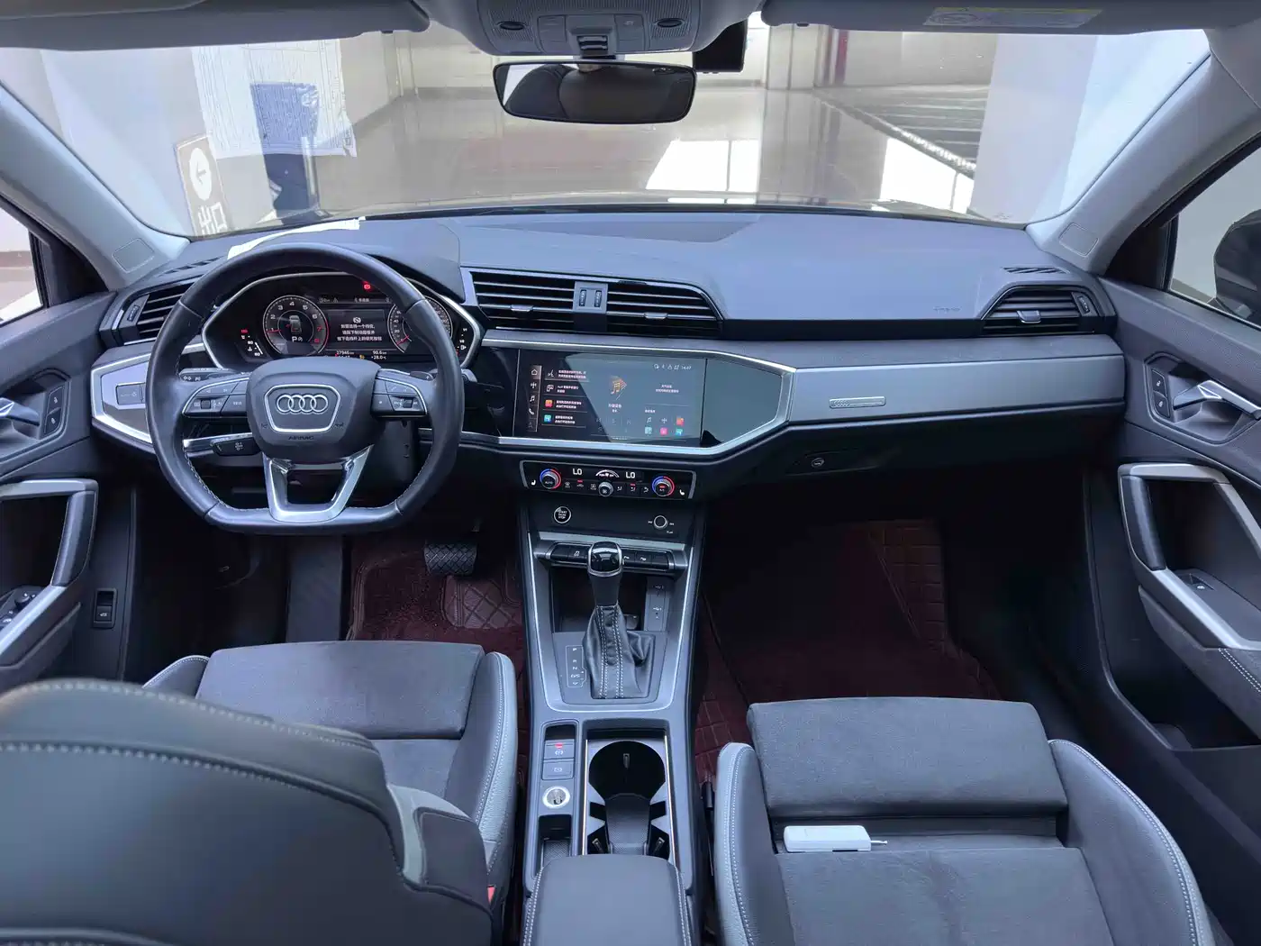 Audi Q3 2022 35 TFSI Fashion Dynamic фото 22