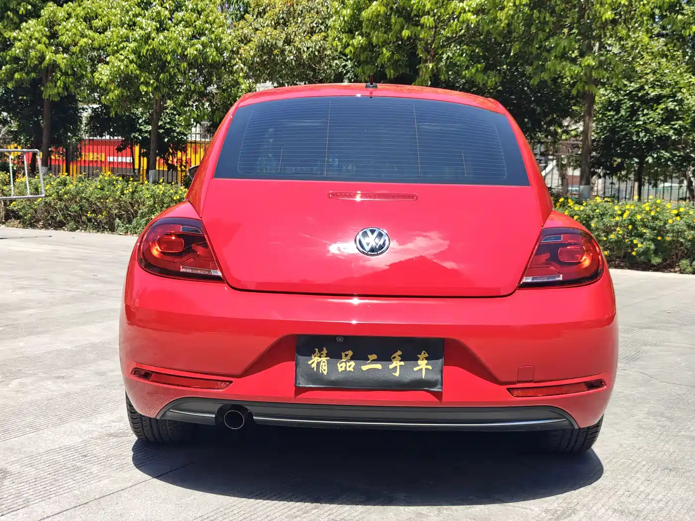 Volkswagen Beetle 2017 180TSI Enjoy фото 11