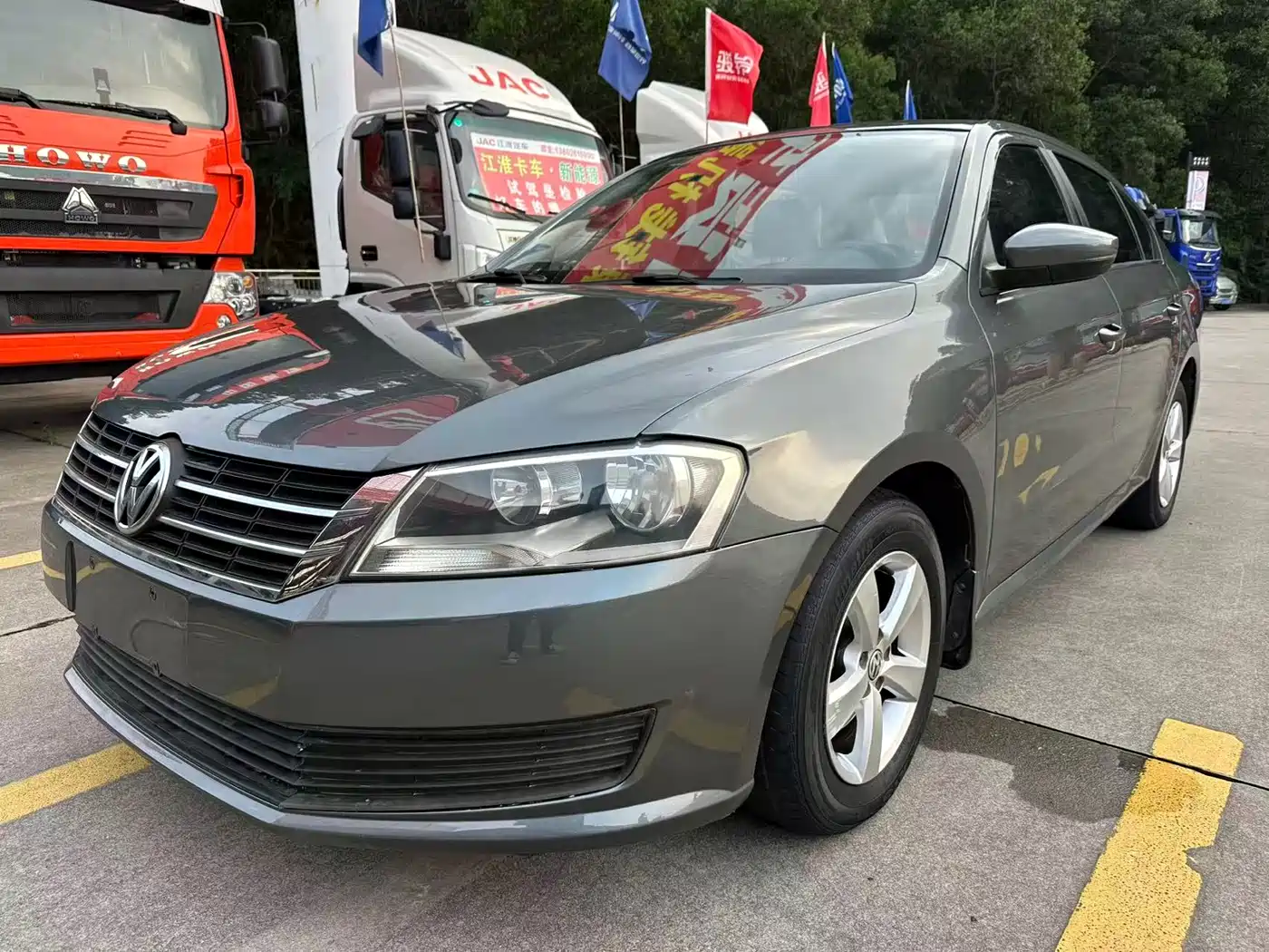 Volkswagen Lavida 2013 Facelift Classic 1.6L Automatic Trend