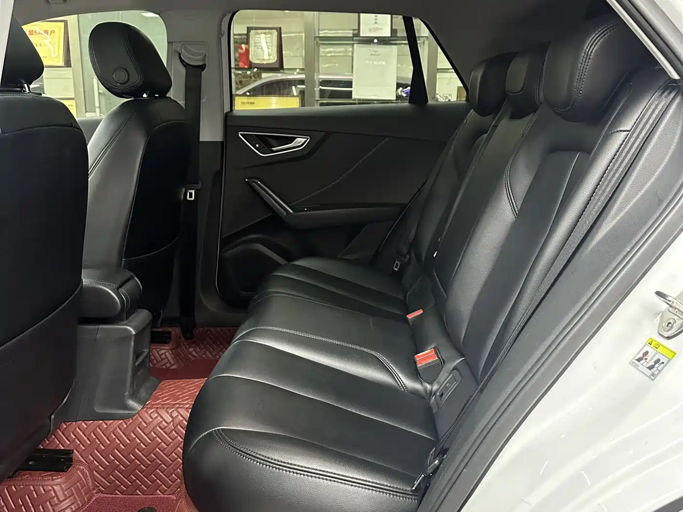 Audi Q2L 2018 35 TFSI Launch Exclusive Edition China VI фото 9