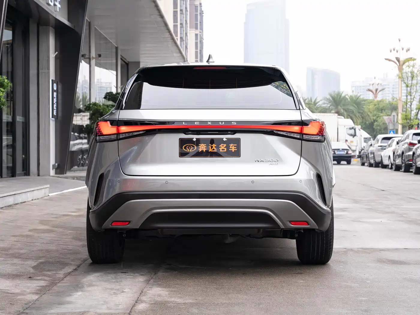Lexus RX 2025 300 4WD Premium Edition фото 5