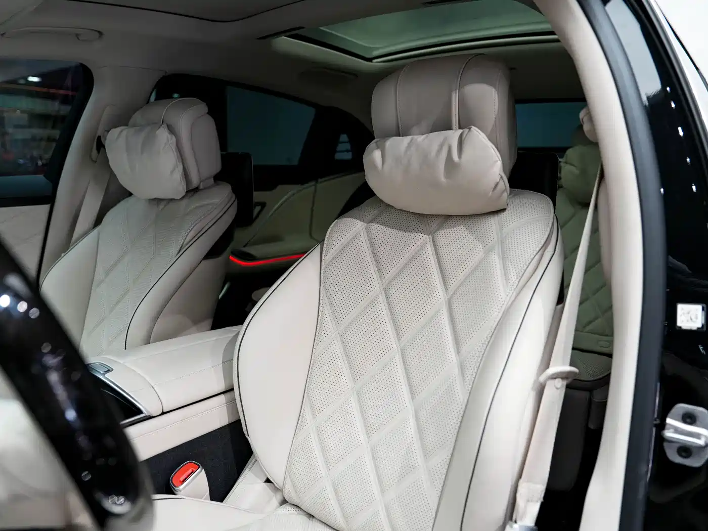 Mercedes-Benz Maybach S-Class 2026 S 480 4MATIC фото 18