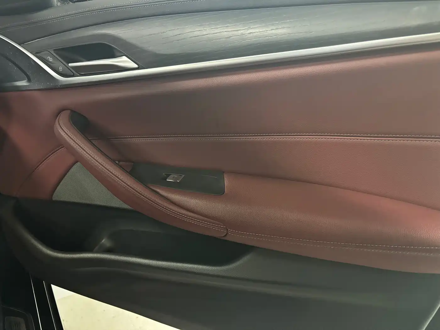 BMW 5 Series 2022 Facelift 530Li Leading M Sport Package фото 8