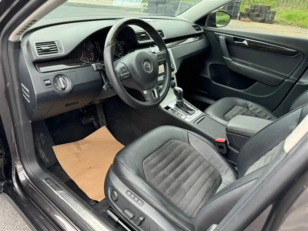 Volkswagen Magotan 2015 Facelift 2.0TSI Premium фото 7