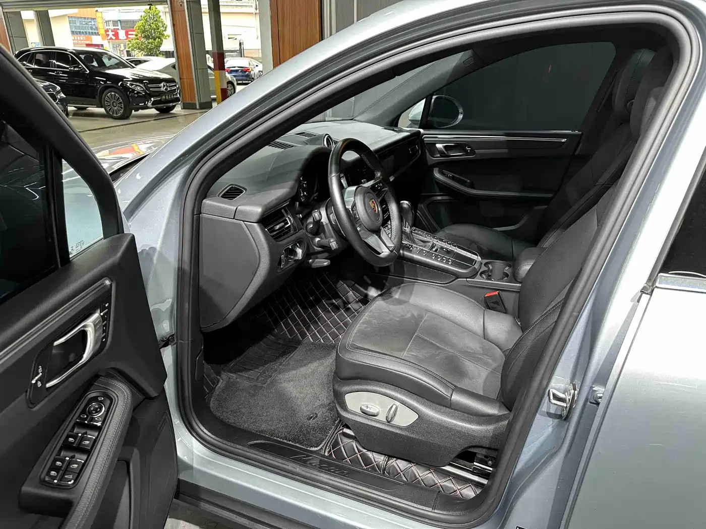 Porsche Macan 2021 Macan 2.0T фото 3