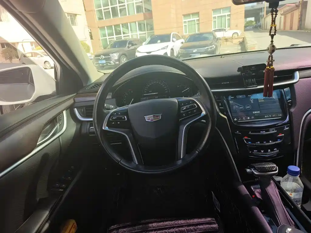 Cadillac XTS 2019 2018 28T Technology