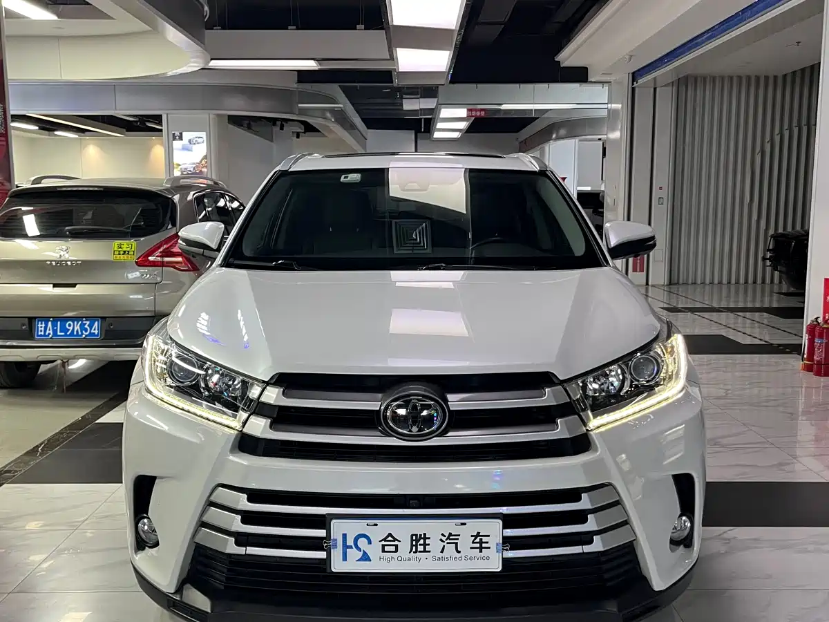 Toyota Highlander 2018 2.0T 4WD Luxury 7-seater China VI фото 2