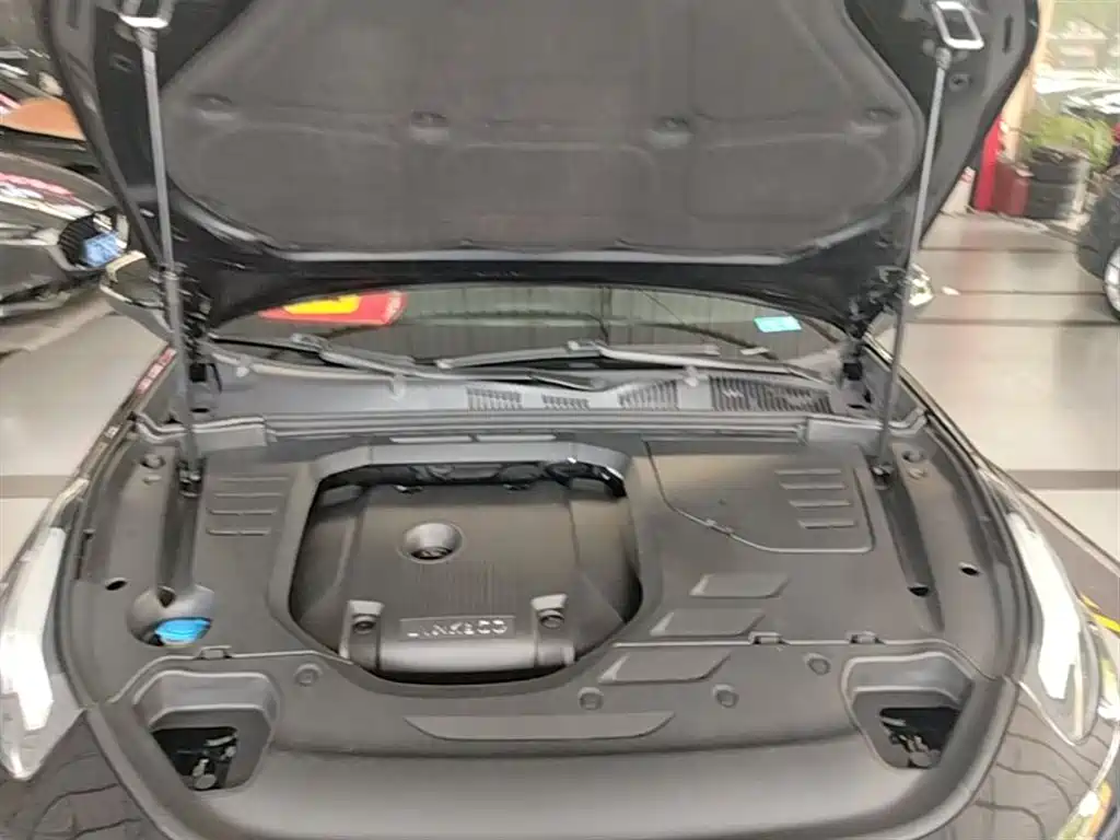 Lynk & Co 03 2019 2.0TD Auto Power Pro Version фото 20