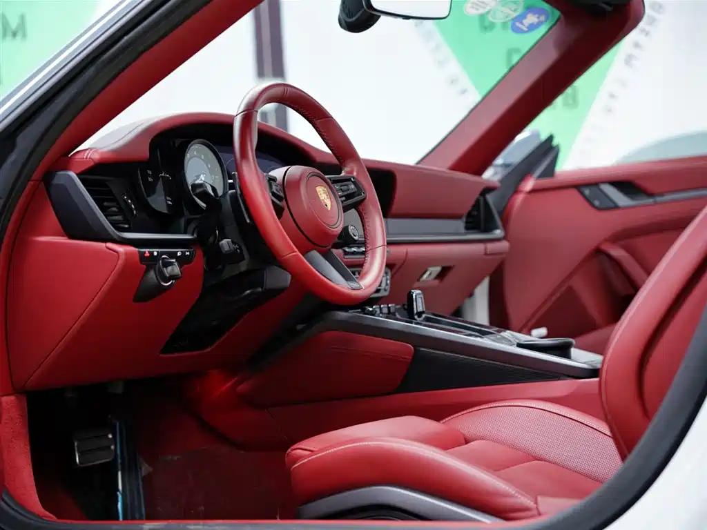 Porsche 911 2022 Carrera 4S Cabriolet 3.0T фото 30