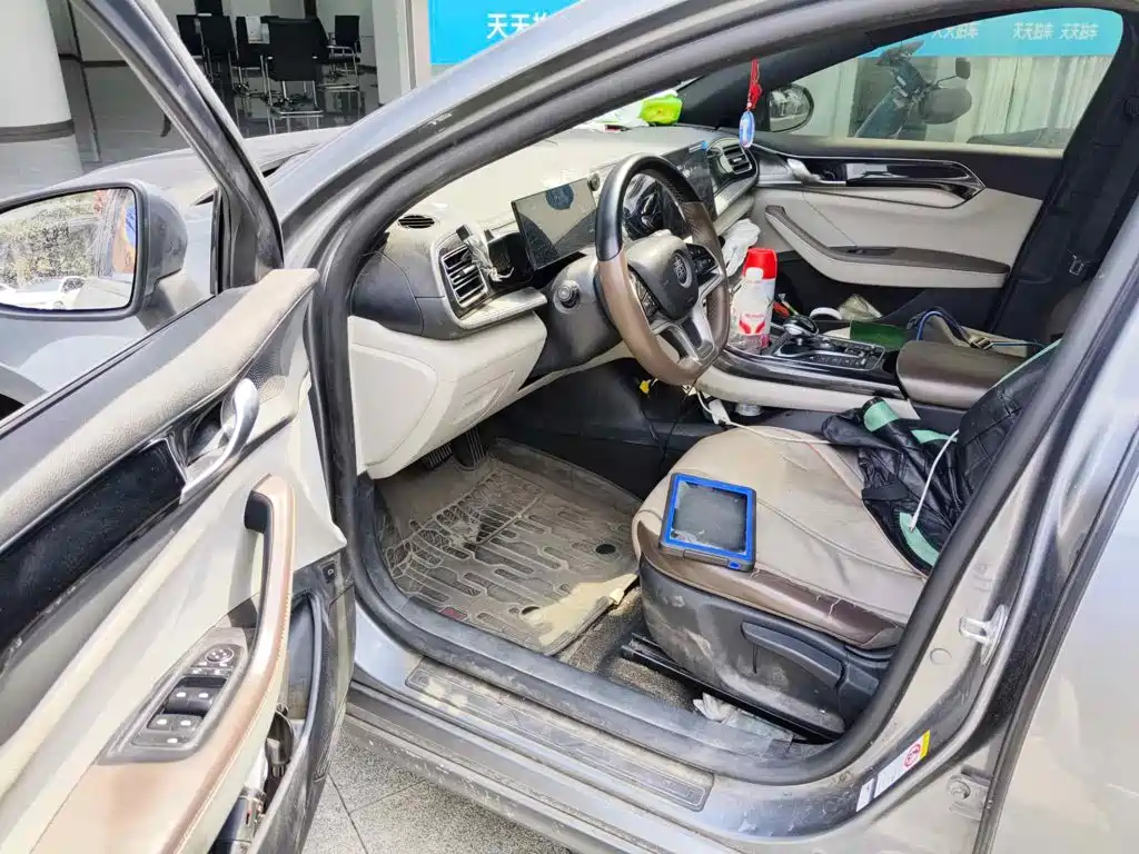 BYD Qin PLUS 2025 2024 Glory Edition EV 420KM Leading