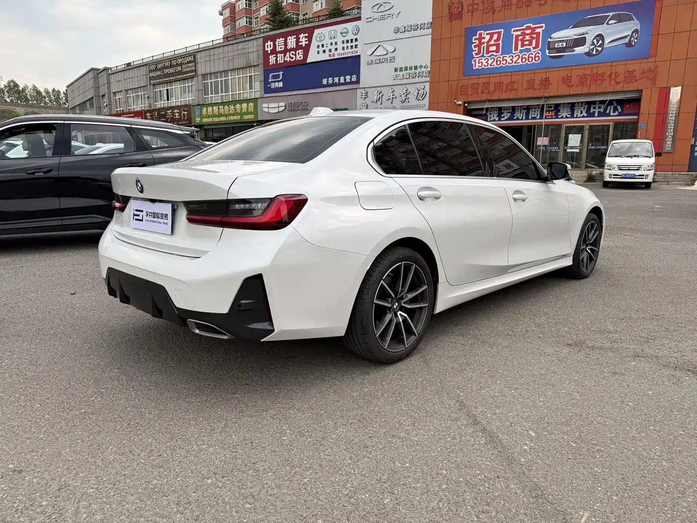 BMW 3 Series 2023 320Li M Sport Package фото 4