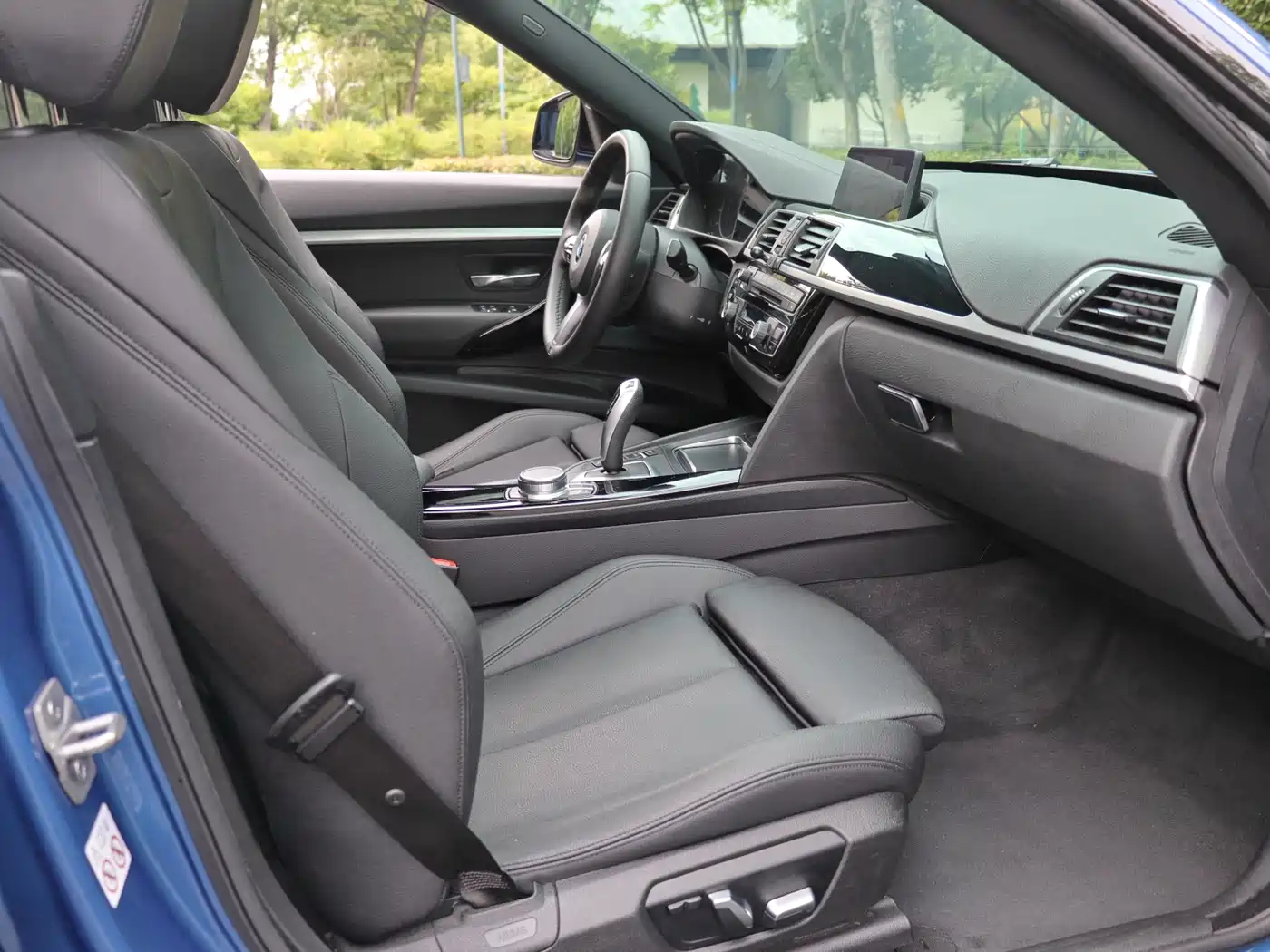BMW 3 Series GT 2020 320i M Sport Package фото 16