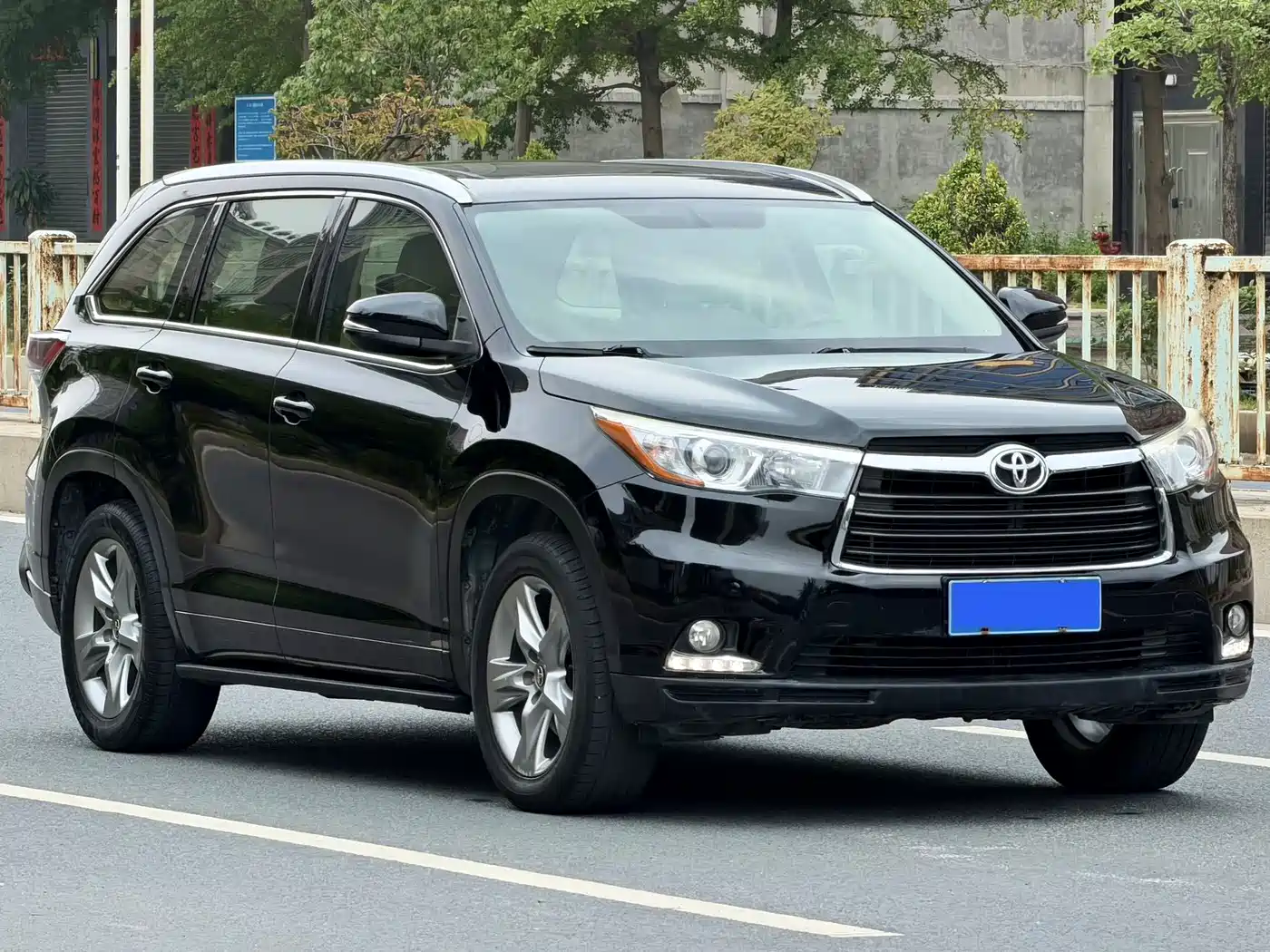 Toyota Highlander 2017 2.0T 2WD Premium 7-Seater фото 3