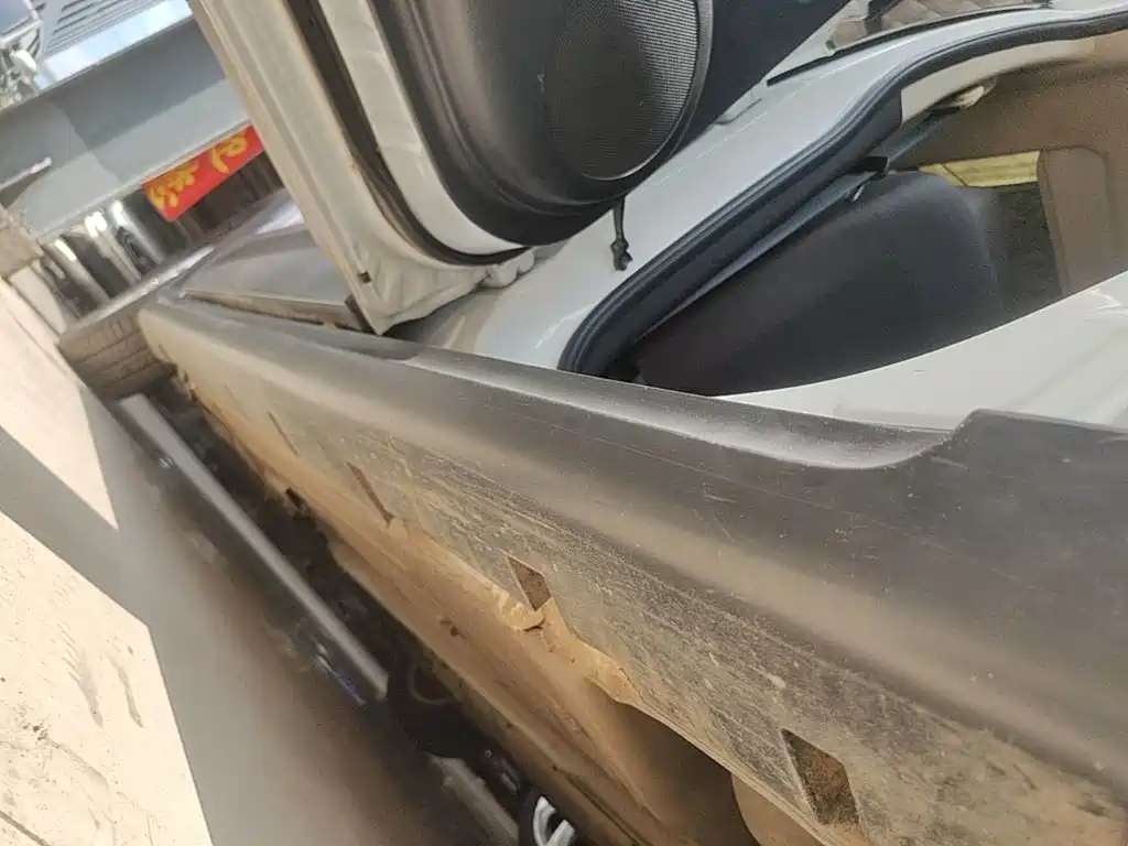 Venucia R50X 2014 2013 1.6L Automatic