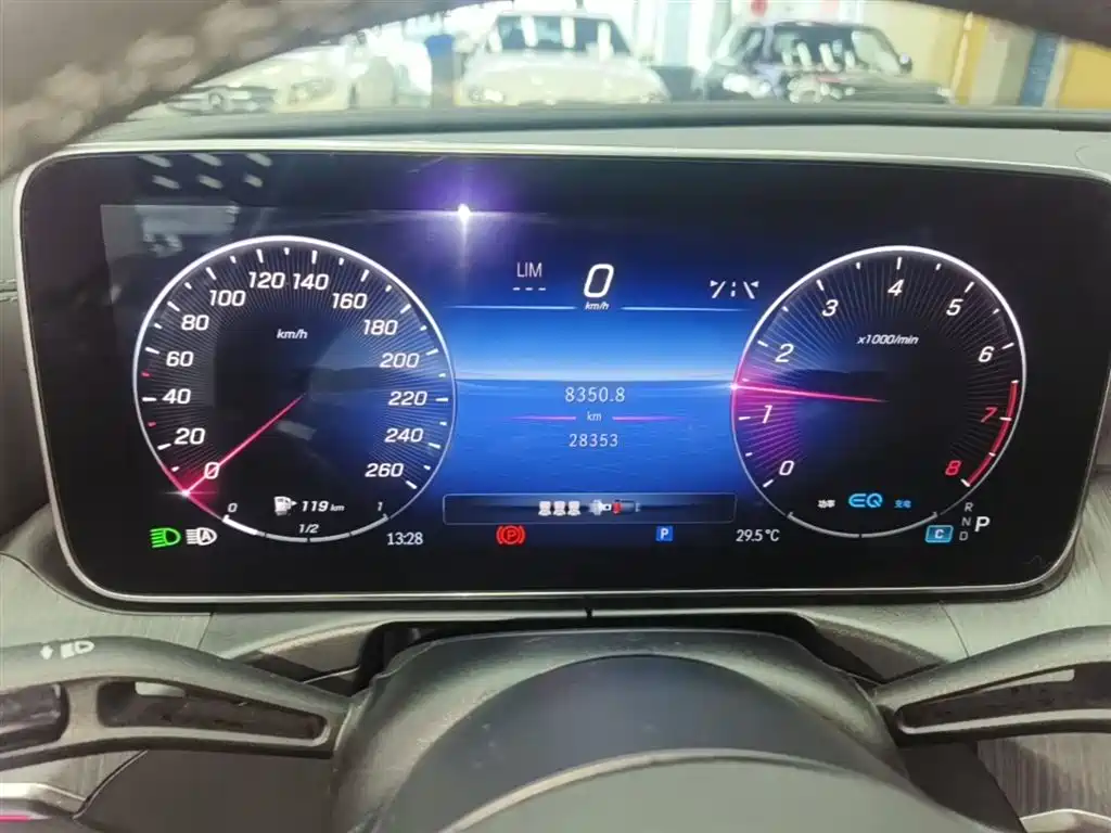 Mercedes-Benz C-Class 2023 C 260 L Sport фото 12