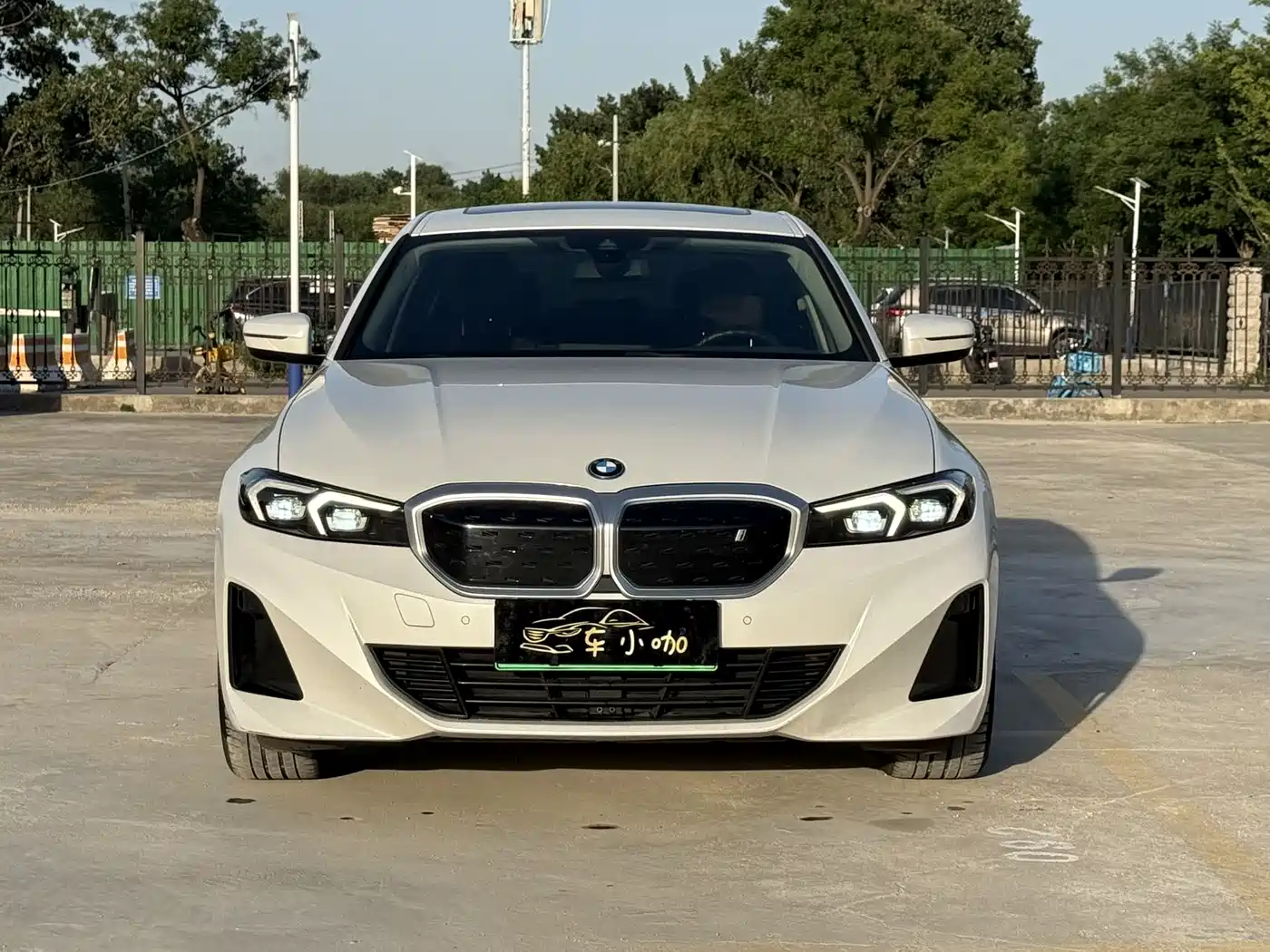 BMW i3 2022 eDrive 35 L фото 2