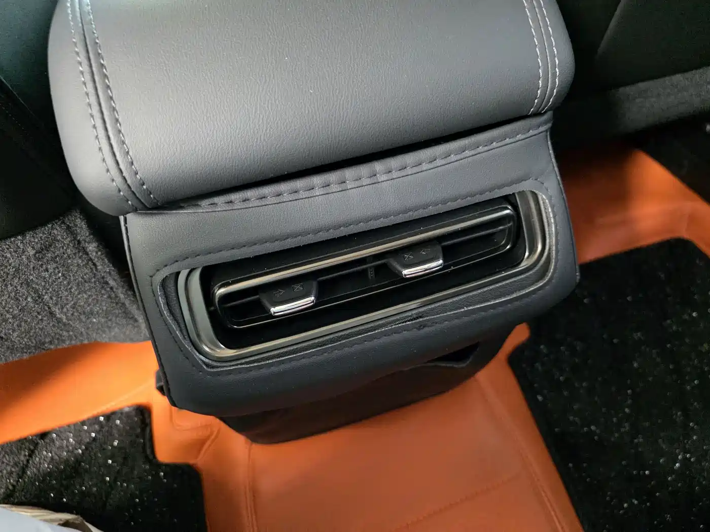 Haval Meng Long NEV 2024 Hi4 145 Cross-country Edition фото 23