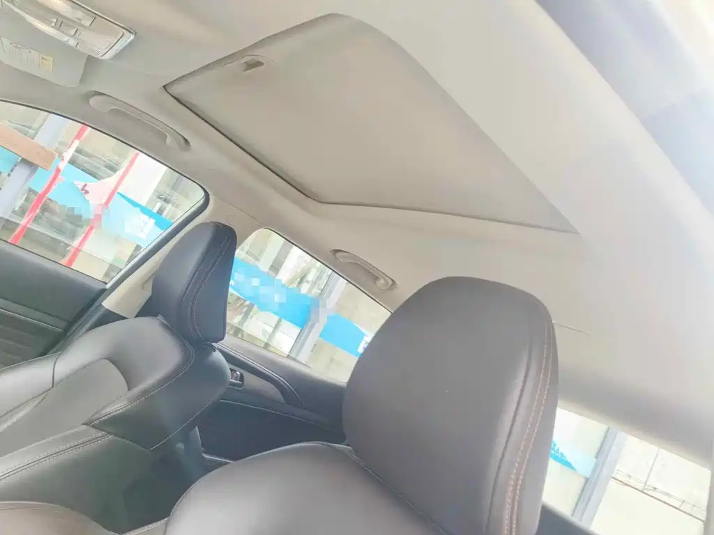 Changan CS35 PLUS 2019 2018 1.6L Automatic Cool Connect China V