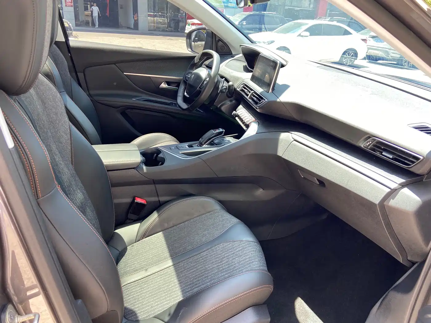 Peugeot 4008 2017 350THP Elite Edition фото 17